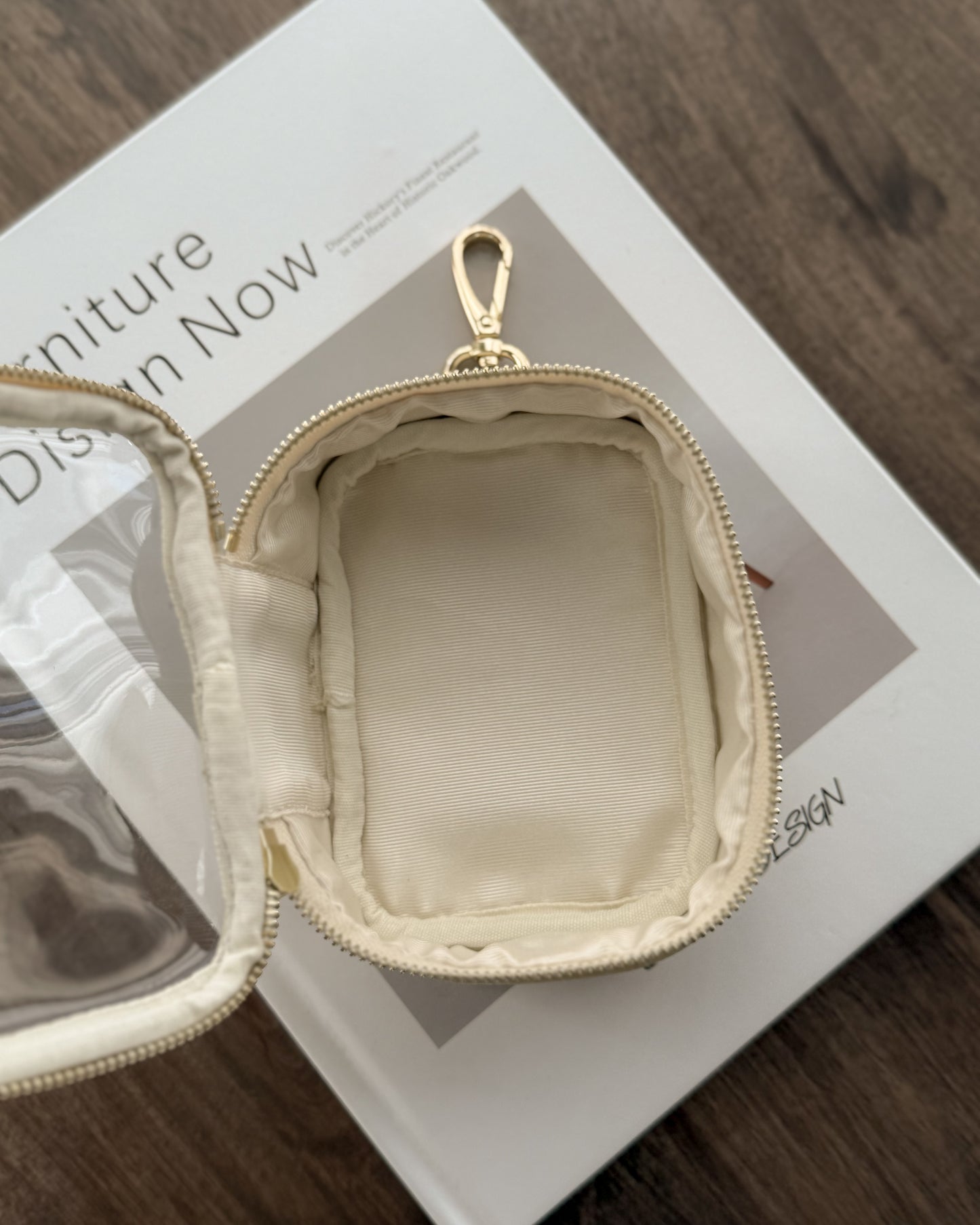 ミニぬいぐるみポーチ