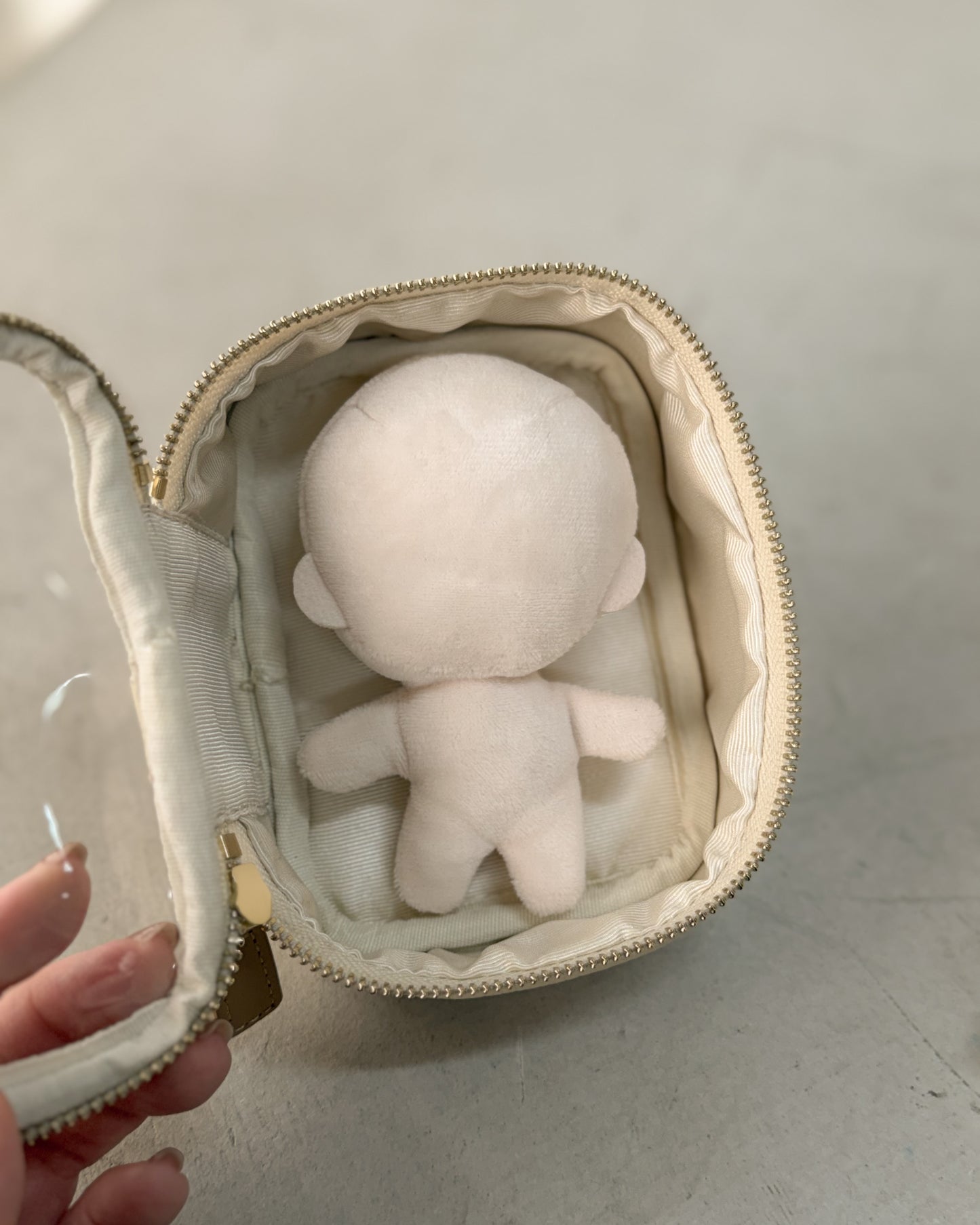 ミニぬいぐるみポーチ