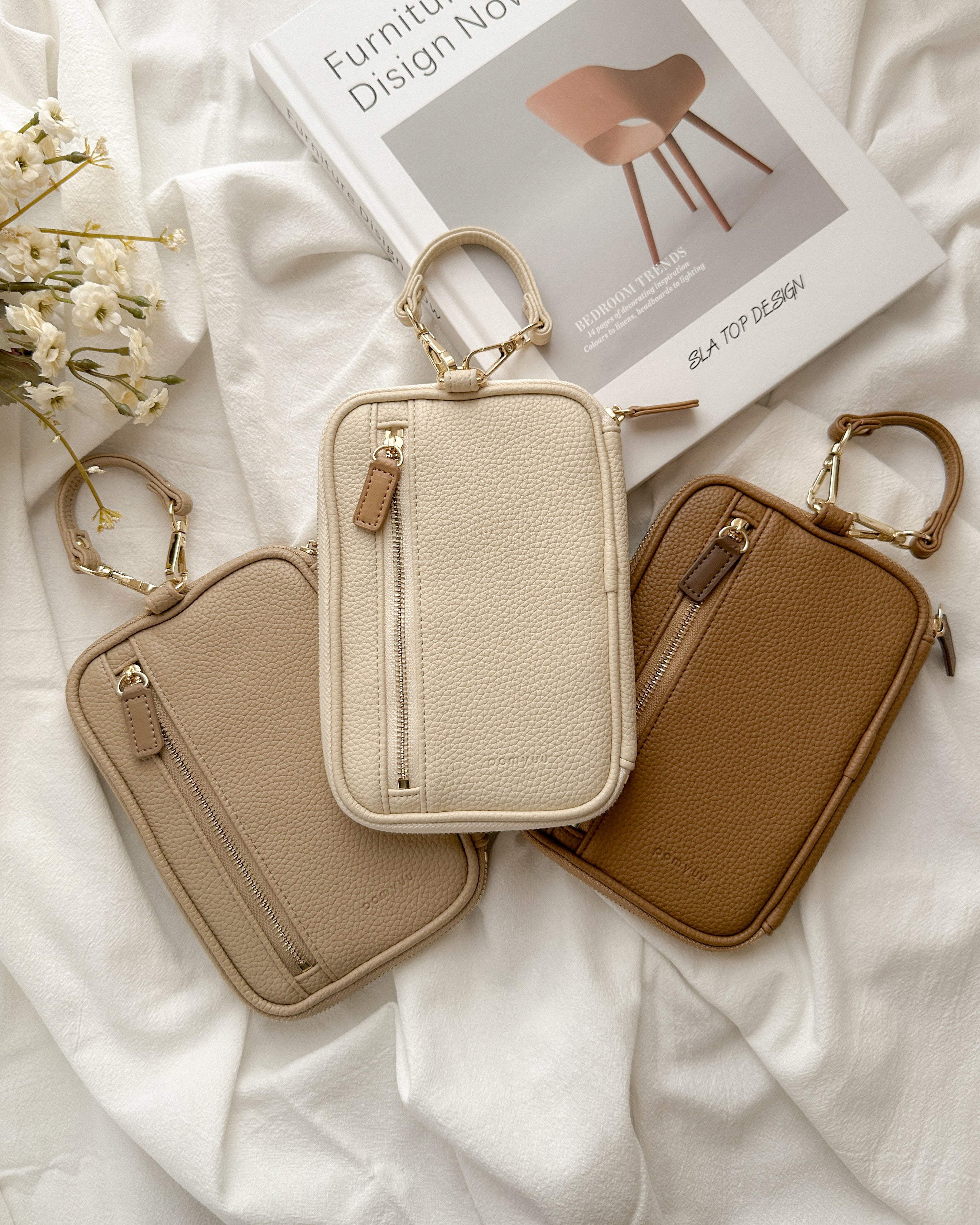 アクリルスタンドポーチ – pomyuu